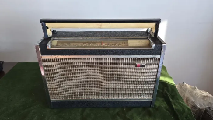 Rádio Antigo Philco Transglobe B471 Portátil Antigo Philco Transglobe Anos 60 Vintage