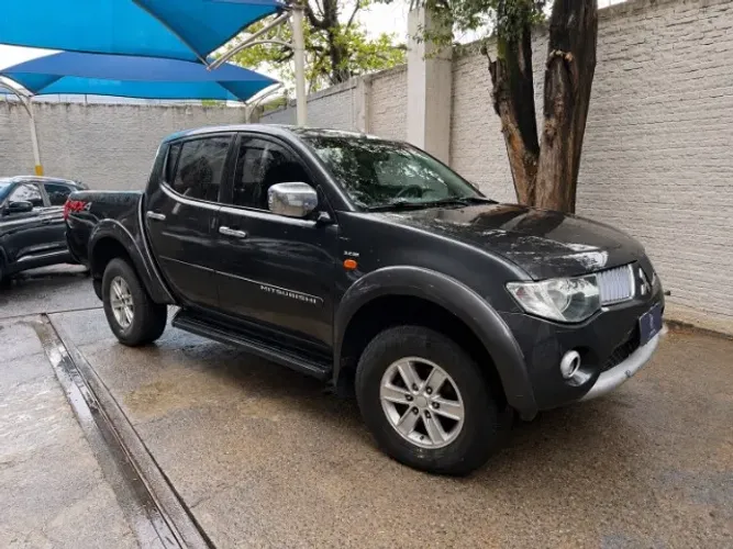 Mitsubishi L200 Triton HPE 3.2 CD TB Int.diesel AUT 2010