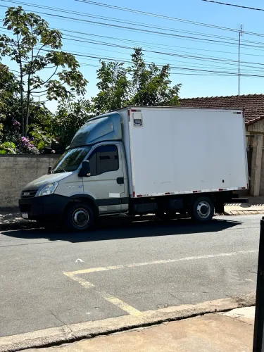 Está precisando de fretes? É só nos chamar!