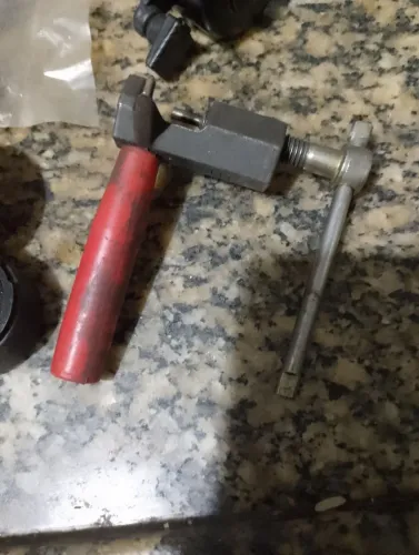 Extrator de pino de correia e peças de bike!