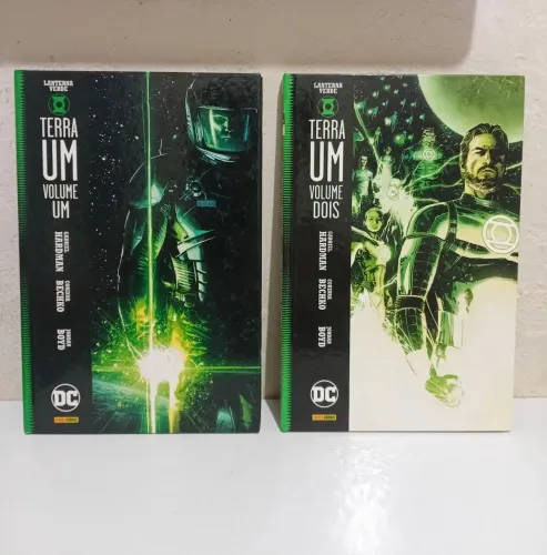 Conjunto HQs Lanterna Verde: Terra Um (Vol. 1 e 2) - Capa Dura