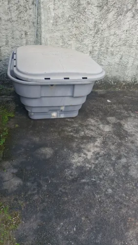 Caixa d'água 500l defeito doacao
