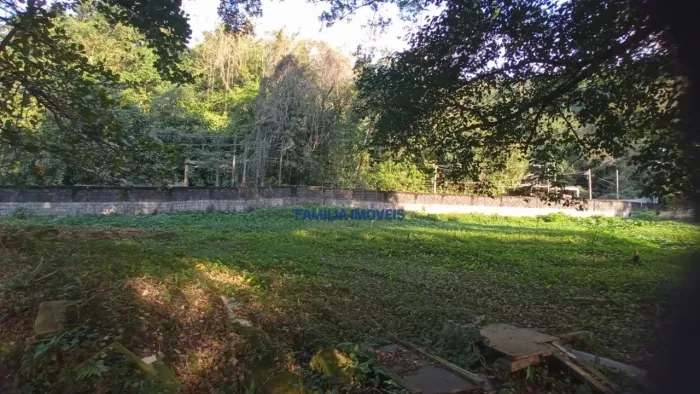 Terreno à venda Santos/SP Saboó quase 5 mil metros quadrados de área livre