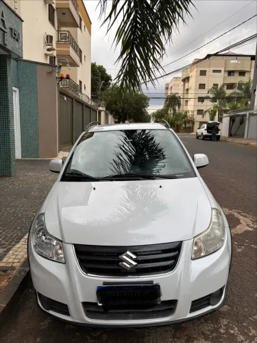 Suzuki SX4 2.0 16V 145cv 4WD 5P Mec. 2014