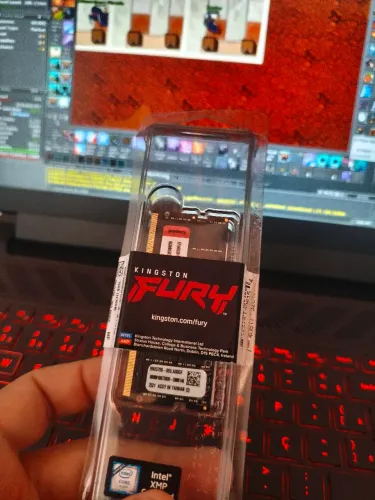 Memória RAM Kingston Fury DDR5 16GB 4800MHz CL38 para Notebook - Nova
