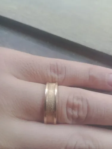 Vende- se uma aliança romanel 