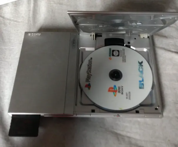 Ps2 slim prata 