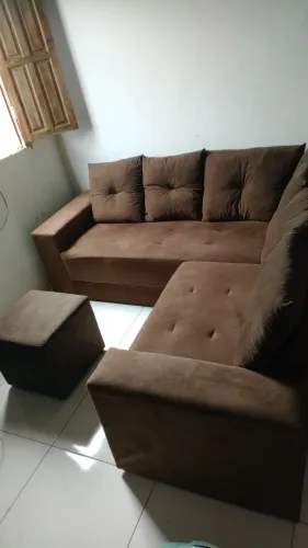 Sofá de canto com puff NOVO
