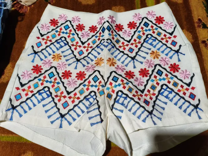 Short Bordado