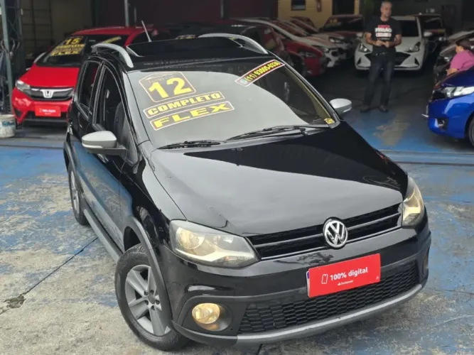 Volkswagen Crossfox 1.6 MI Total Flex 8V 5P 2012