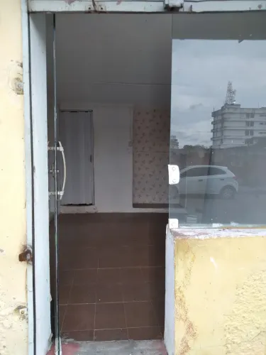 Sala comercial no Centro, Rua do Outeiro