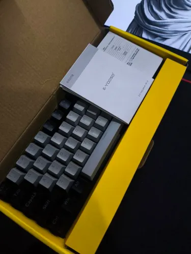 Teclado mecânico E-yooso