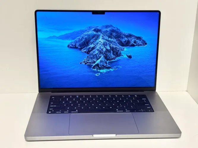 MacBook Pro 16-in. | M1 Max (32/1024GB)