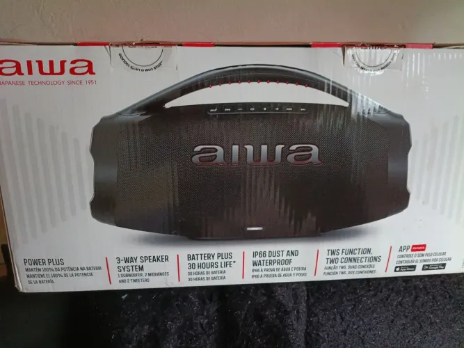 Caixa de som ( AIWA)