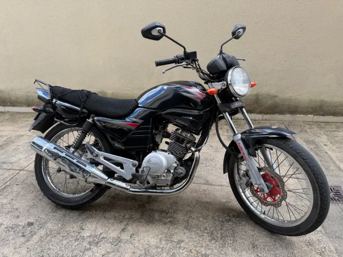 Yamaha ybr 125 start e freio a disco
