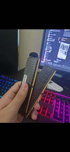 16GB RAM DDR4