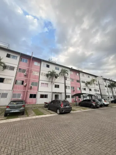 AJ Vende lindo apartamento 2/4 no Sion