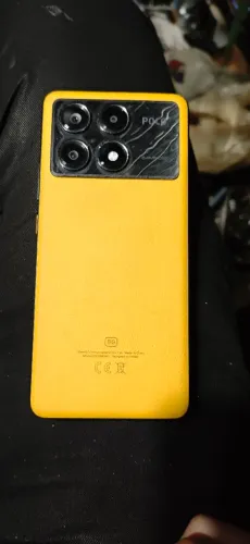 POCO X6 PRO COM LINHAS NA TELAS E ARANHADOS 512GB 12RAM