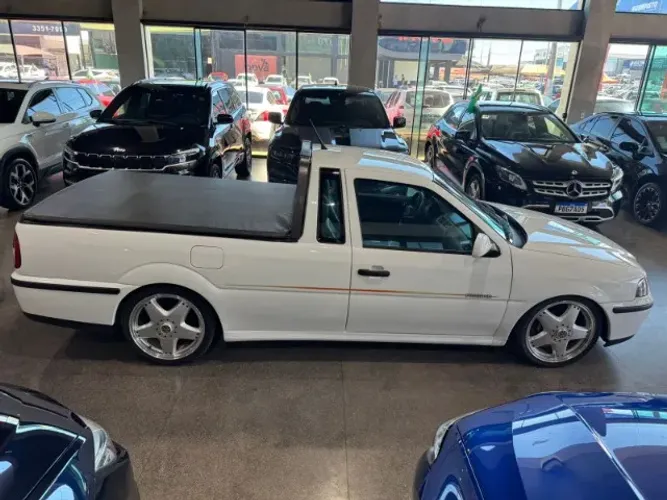 Volkswagen Saveiro 1.8 MI 2002