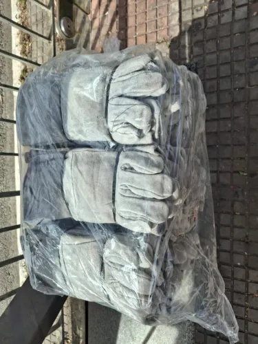 Luva de raspa