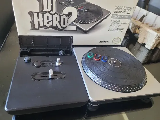 DJ Hero 2 Turntable Nintendo Wii com Jogo Original