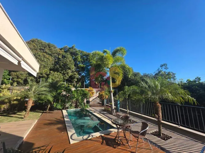Vendo Casa no Pacheco 03 Quartos com Piscina