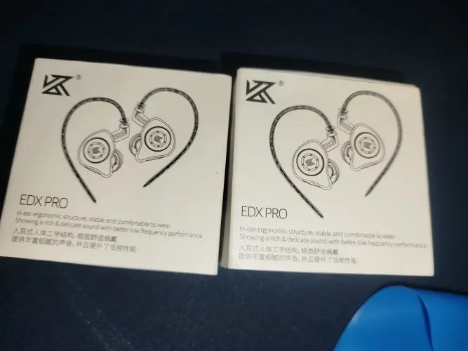 Fones de ouvido KZ original