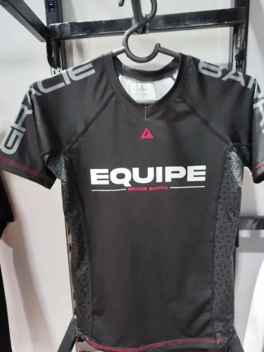 Rashguard Gracie Barra preta P