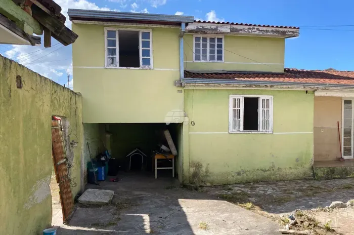 Terreno para venda tem 420 metros quadrados em São José dos Pinhais - PR
