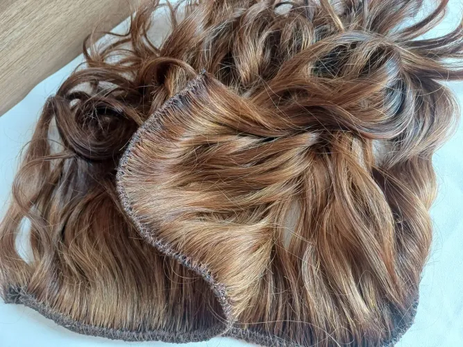 Cabelo mega hair fixo
