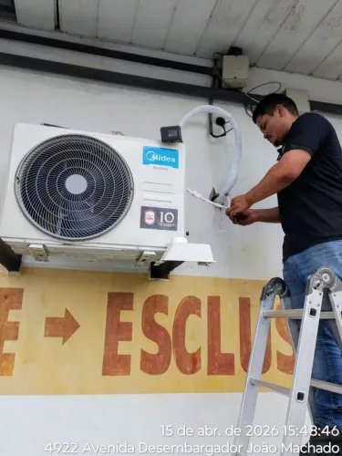 Limpeza de ar condicionado