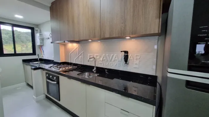 Locação Anual - Apartamento equipado com 01 Suíte + 01 Dormitório na Praia Brava - Itajaí/