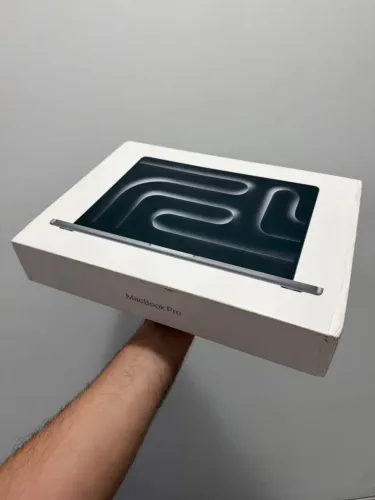 MacBook M3 Pro