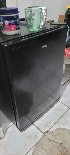 Frigobar Philco 68 Litros 5 Níveis Temperatura Preto PFG85P - 110V