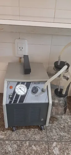 Bomba de Vácuo Cirúrgica/Aspirador Alcap