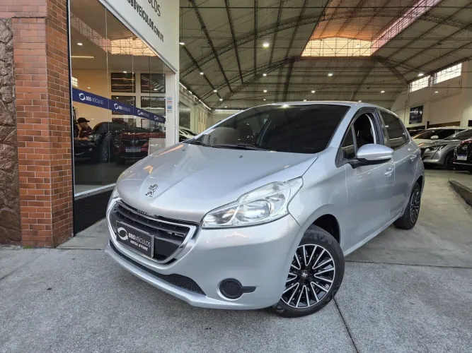 Peugeot 208 Active 1.2 Flex 12V 5P Mec. 2015