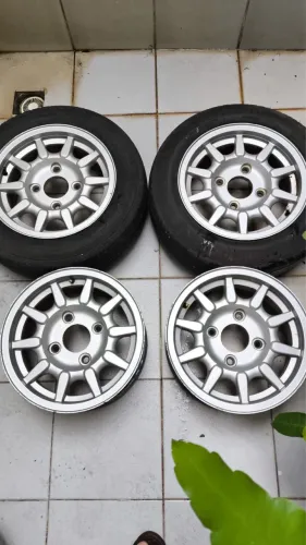 Rodas aro 14 / Volkswagen Fusca / Brasília