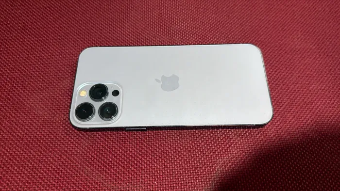 Vende-se iPhone 13 Pro Max 256 todo original