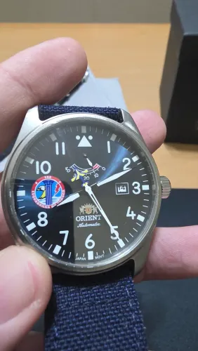 Orient FAB I Esquadrilha da Fumaça Automático - Edição Limitada - Titânio