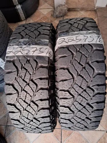 225/75/16 Goodyear com 98% de borracha Zero
