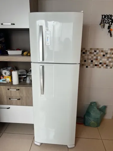 Geladeira Eletrolux