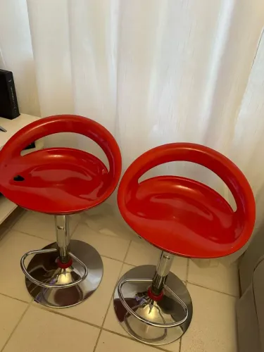 Banqueta articulada Tulipa