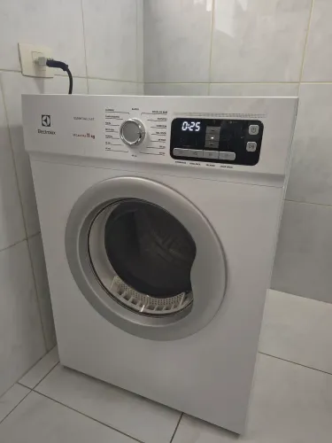 Secadora de roupas 11kg Eletrolux