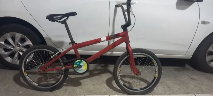 Vende se 1 bmx aro 20. Top usad cel *