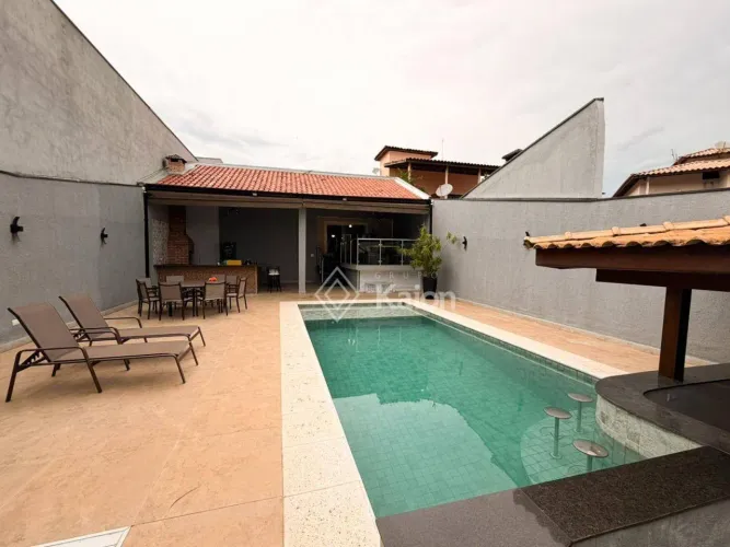 Casa à venda no Condomínio Portal da Vila Rica em Itu/SP