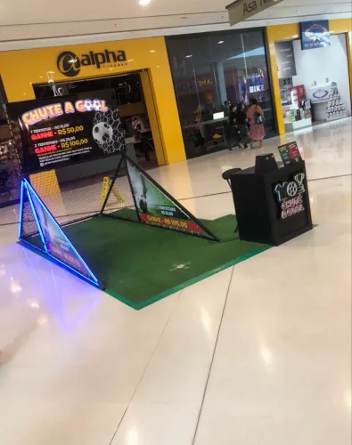 OPORTUNIDADE CHUTE A GOL