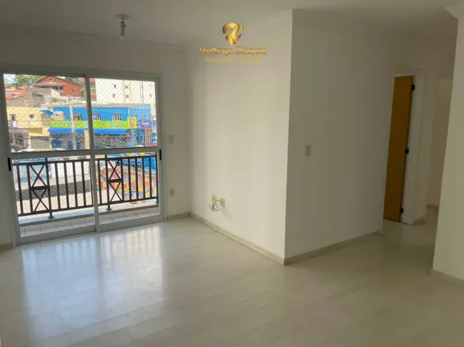Apartamento com 3 quartos 72mt no Monte Castelo ao lado Havan