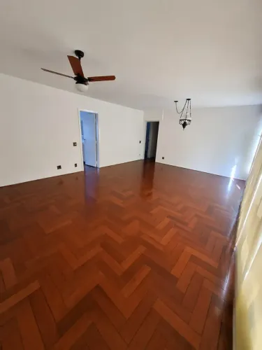 Imóvel para aluguel possui 110 metros quadrados com 3 quartos em Pinheiros - São Paulo - S