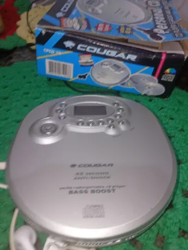 Cd player am e FM estéreo