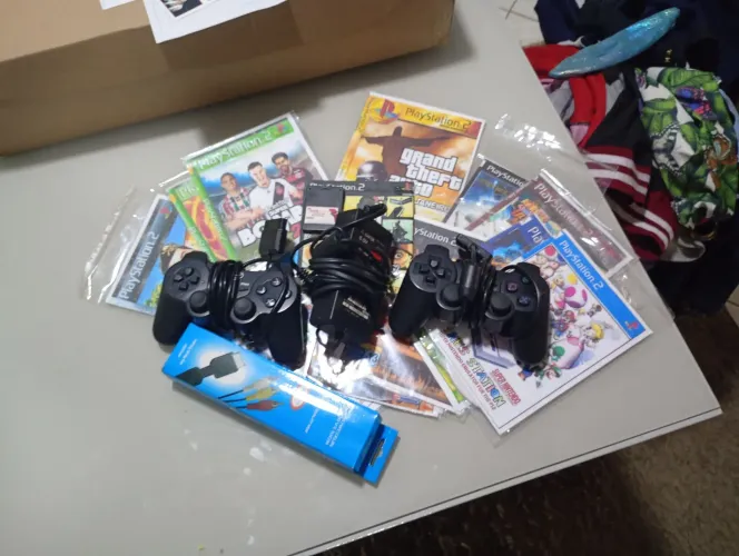 PLAYSTATION 2